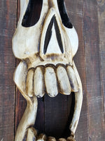 Skull Tiki mask wall decor